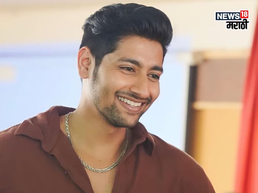 एका वर्षापासून सोशल मीडियावरुन गायब असलेला आकाश ठोसल अचानक सक्रिय झाला. त्याने इंस्टाग्रामवर एक पोस्ट शेअर करत मोठी अपडेट दिली आहे. त्यामुळे त्याच्या चाहत्यांच्या आनंदच गगनात मावेनासा झालाय. 