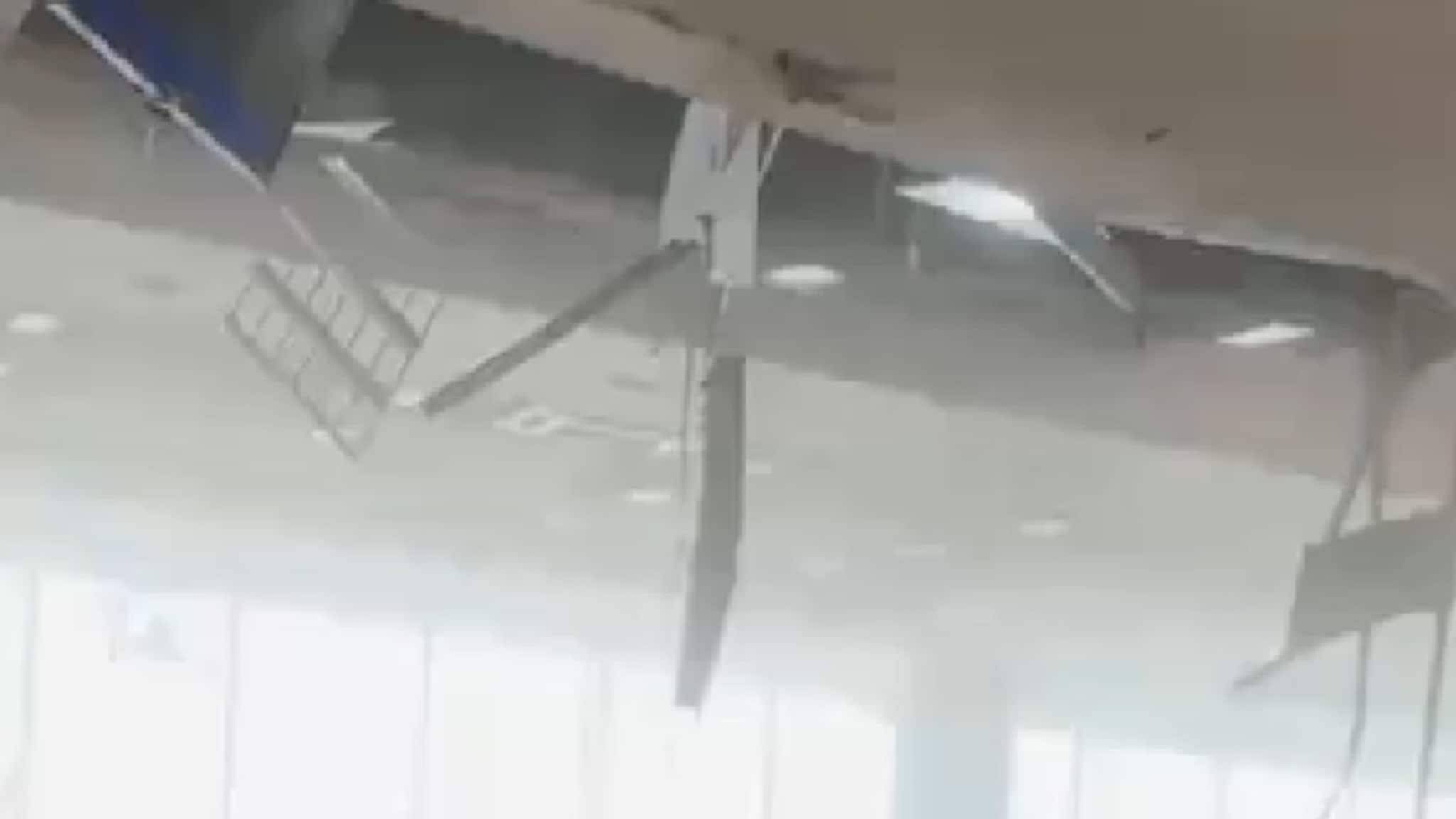 PHOTO: पत्त्याच्या बंगल्यासारख्या कोसळल्या इमारती, रस्ते दुभंगले, डोळ्यादेखत मृत्यूचं तांडव