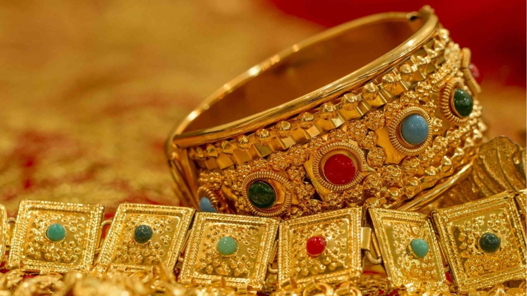 ज्याची भीती तेच घडलं, चीनमुळे जळगावातल्या सोन्यावर परिणाम, मोडला मोठा रेकॉर्ड