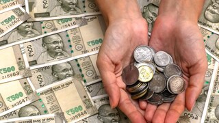 how much cash can you keep at home