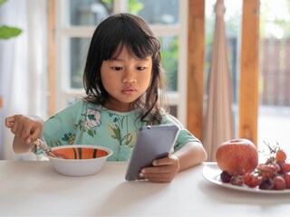 mobile effect on kids eyes mobile effect on kids eyes