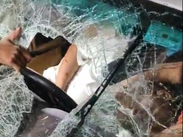 सांगलीत हिट अँड रन, आलिशान कारने 8 ते 10 वाहनांना उडवलं; हजारोंचा जमाव जमला अन्