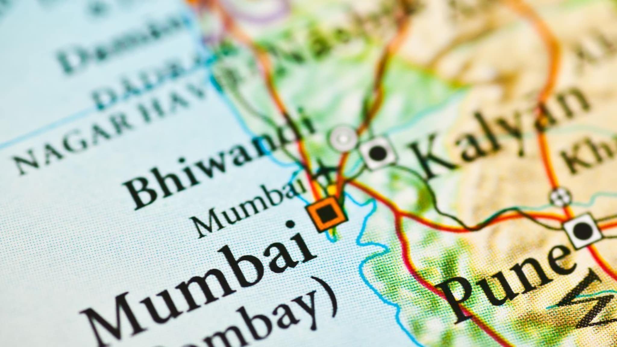 Mumbai Guide : मुंबई किती भागांमध्ये विभागली आहे? मुंबईकरांनाही माहित नसेल शहराचा भुगोल