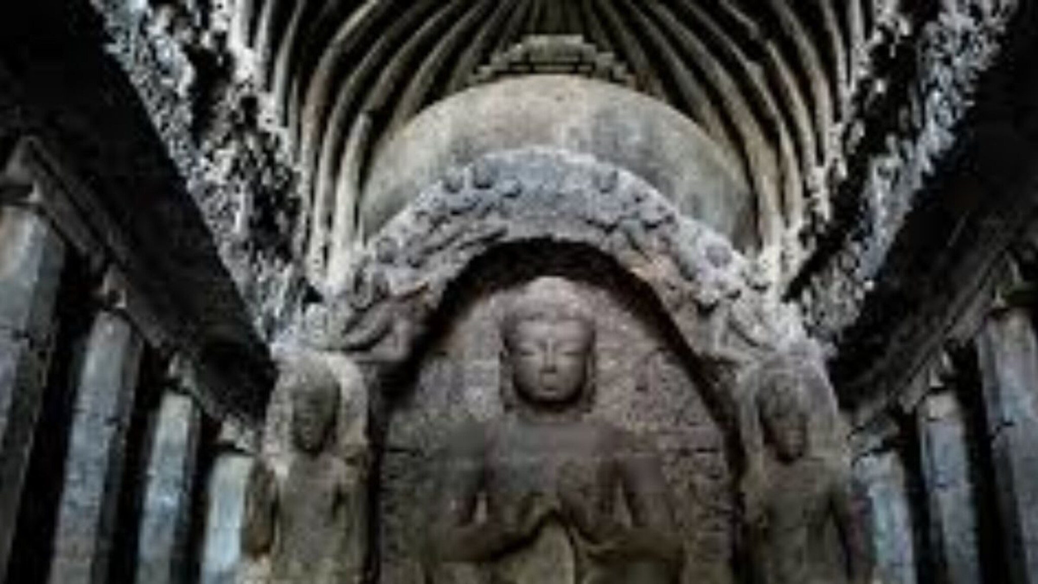 तेजाने महातेजाला केला स्पर्श, बुद्ध लेणीत घडला चमत्कार, पाहा Photo