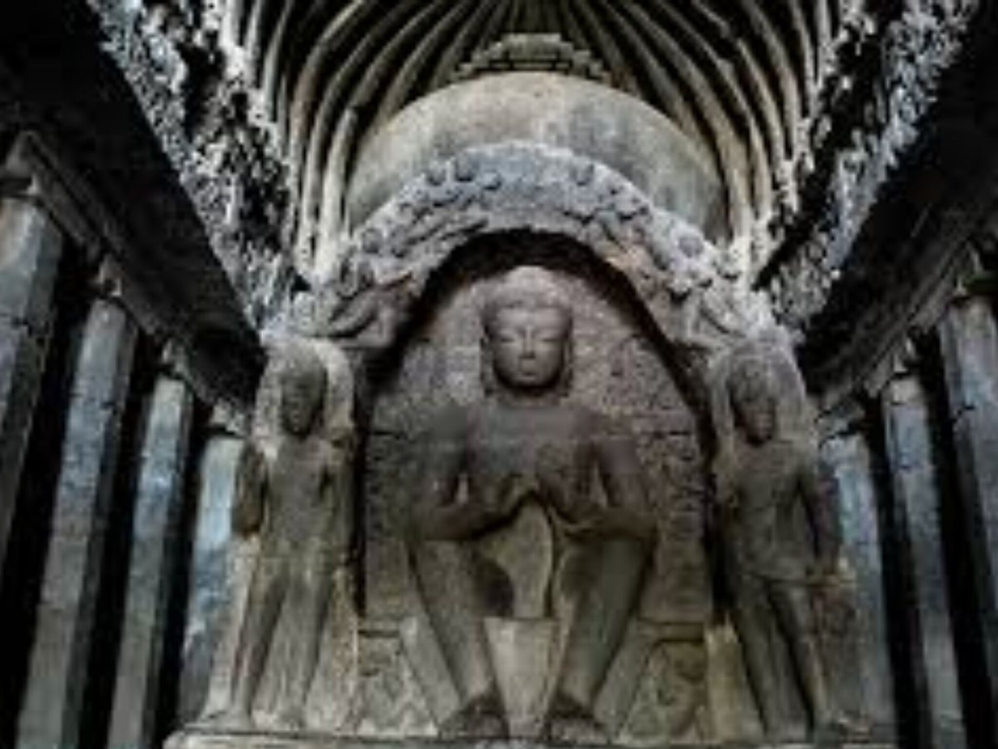 तेजाने महातेजाला केला स्पर्श, बुद्ध लेणीत घडला चमत्कार, पाहा Photo