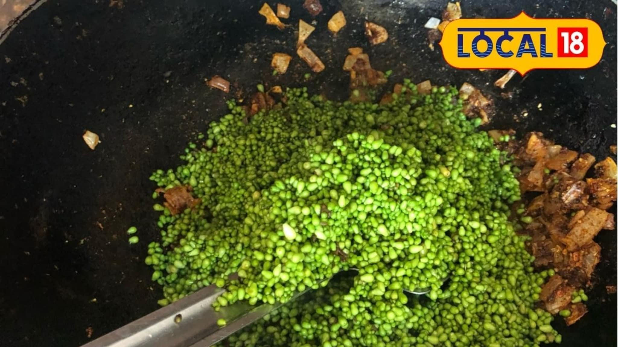 Healthy Recipe: चिकन-मटण देखील वाटेल फिकं, वर्षातून एकदाच मिळतेय ही भाजी, तुम्ही खाल्ली का?