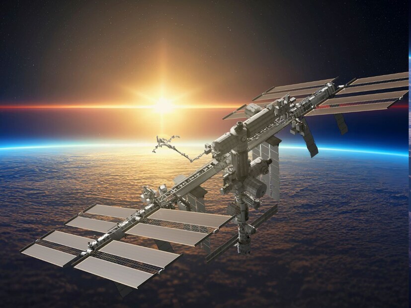 Marca.com नुसार, सुनीता विल्यम्स तिचे पती मायकेल जे. विल्यम्स यांच्यासोबत ह्युस्टन, टेक्सास येथे राहतात, जे फेडरल मार्शल आहेत. सुनीता विल्यम्सची अंदाजे एकूण संपत्ती  ५ मिलियन डॉलर इतकी आहे.  