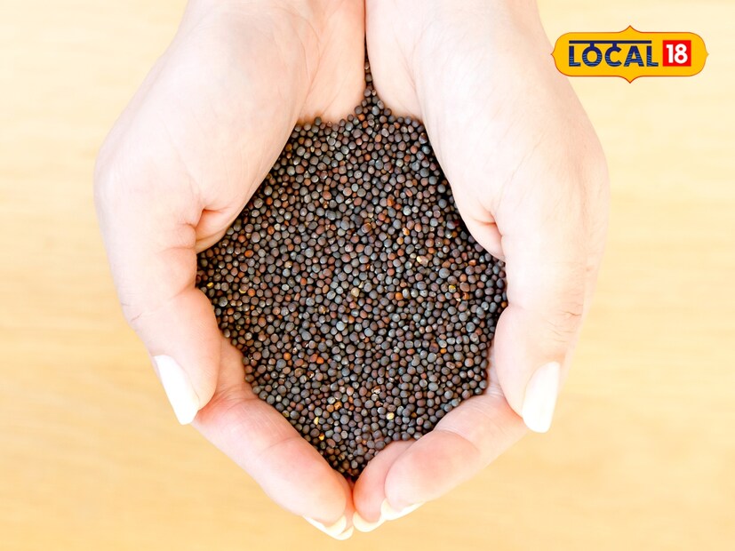  मोहरीच्या तेलात मोनोअनसॅचुरेटेड फॅटी ॲसिड भरपूर प्रमाणात आढळतात, जे हृदयासाठी चांगले असतात. मोहरीचे तेल बुरशीजन्य संसर्गावरही गुणकारी आहे. त्यात अँटी-इंफ्लेमेटरी गुणधर्म देखील आहेत, जे सूज कमी करतात.