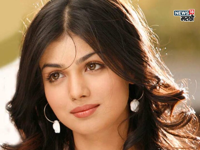  'टार्झन: द वंडर कार' आणि 'वाँटेड' यांसारख्या चित्रपटांतून लोकप्रिय झालेली आयशा काही काळापासून सिनेसृष्टीपासून दूर आहे. मात्र, सोशल मीडियावर तिची उपस्थिती कायम चर्चेत असते.