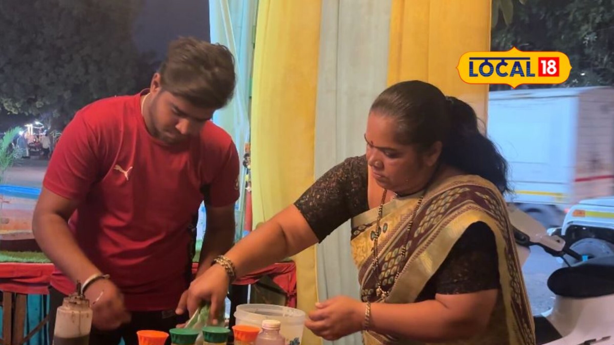 Gola Festival : शिक्षणासोबत व्यवसाय, तरुणाने आयोजित केला नाशिकमध्ये गोळा फेस्टिव्हल, तब्बल 20 प्रकाराचा घ्या आस्वाद