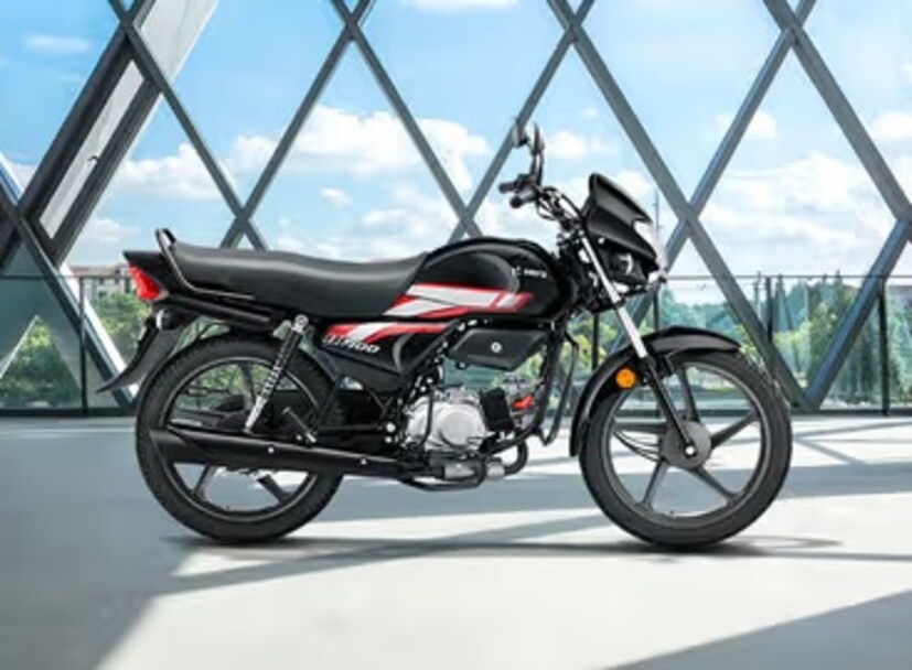 OBD-2B अपडेट का आवश्यक आहे? : OBD-2B (ऑन-बोर्ड डायग्नोस्टिक्स 2B) हा एक नवीन सरकारी नियम आहे जो बाईक्सना अधिक कडक उत्सर्जन नियमांचे पालन करणे आवश्यक करतो. OBD-2B उत्सर्जन नियमांचे पालन करून इंजिनची कार्यक्षमता सुधारण्यास, मायलेज सुधारण्यास आणि प्रदूषण कमी करण्यास मदत करेल.
