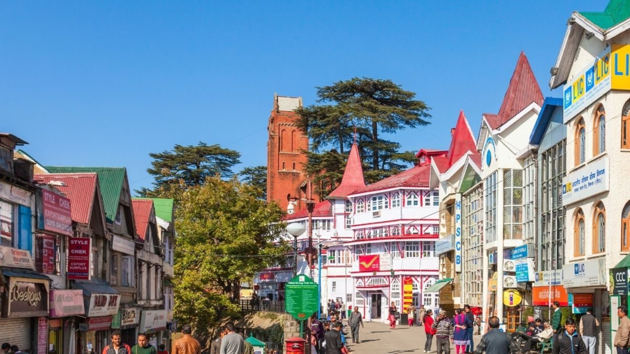 Hill Station : शिमला, मनाली, मसुरी कुठेही जा, सगळ्या हिल स्टेशनवर आहे मॉल रोड, पण का?