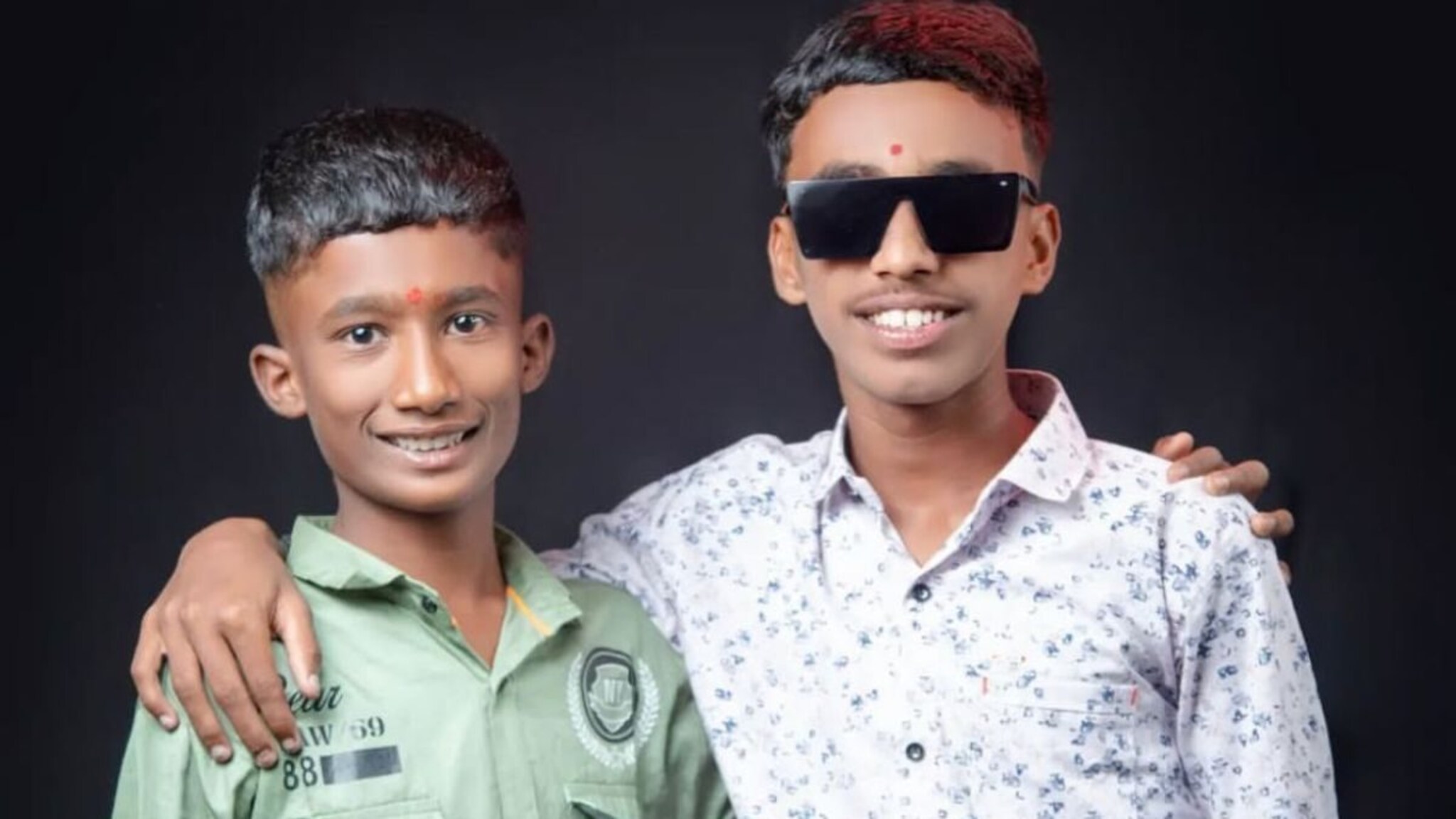 Satara Accident: वडापाव खाण्यासाठी सज्जनगडावर ट्रिपलसीट गेले, मागून येणाऱ्या गाडीने घाटात उडवले; दोन सख्खे मित्र जागीच गेले