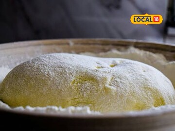 फ्रिजमध्ये गव्हाच्या पिठाची कणिक ठेवणे आरोग्यासाठी घातक, वेळीच बंद करा ही सवय