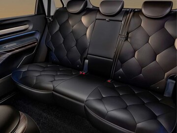 Windsor EV PRO: कार नव्हे चालता फिरता बंगला, MG Motor लाँच करतेय भारी SUV