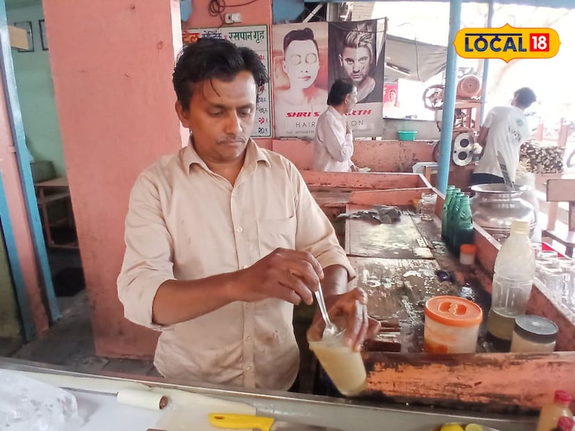 सोलापुरातील मरीआई चौकात गेल्या 60 वर्षांपासून कोल्ड्रिंक दुकान असून या ठिकाणी 20 वर्षांपासून झोंगा बनविला जात आहे. काही वर्षांपूर्वी पटेल यांच्या दुकानावर एक ग्राहक आले होते. 