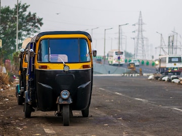 रिक्षाचालकाचं कांड 