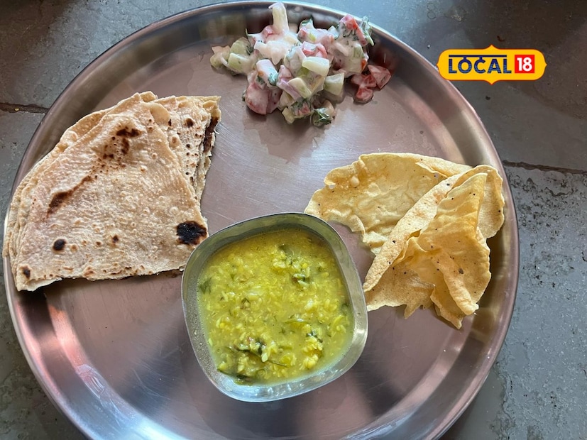 यामुळे आपल्या जीवनामध्ये काही पदार्थांचा समावेश करून आपण आपली भूक वाढवू शकतो. यापैकीच कोशिंबीर हा एक अत्यंत चांगला पर्याय आहे. घरातीलच साहित्याच्या मदतीने अत्यंत सोप्या पद्धतीने घरच्या घरी कोशिंबीर तयार करता येते. पाहुयात जेवणाची लज्जत वाढवणारी कोशिंबीर घरच्या घरी कशी तयार करावी.