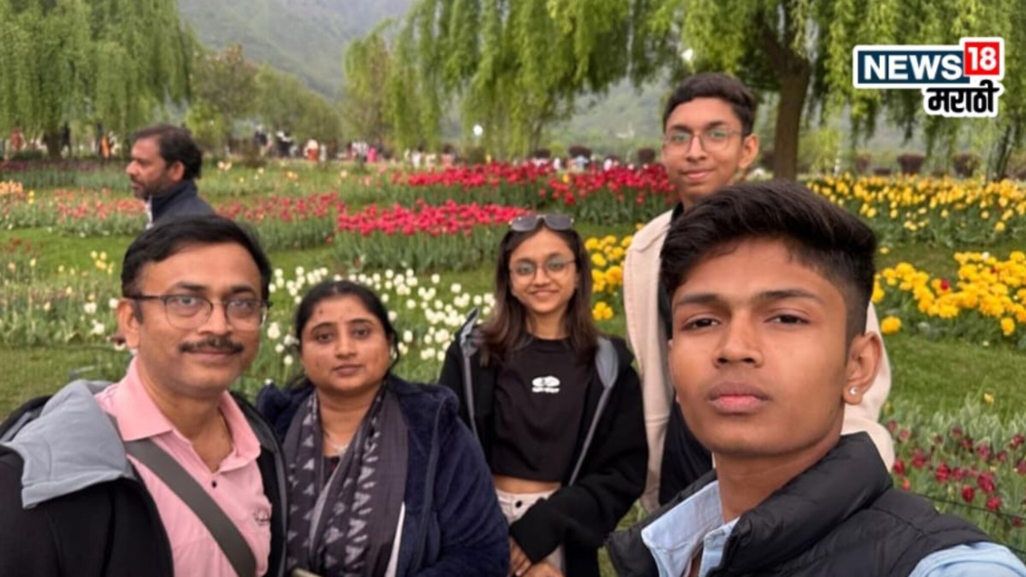 Pahalgam Terror Attack: गोळीबाराचे आवाज, किंकाळ्या...हॉटेल मालकामुळे वाचले महाराष्ट्रातील कुटुंबाचे प्राण