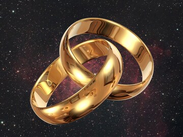 Gold Ring Astrology