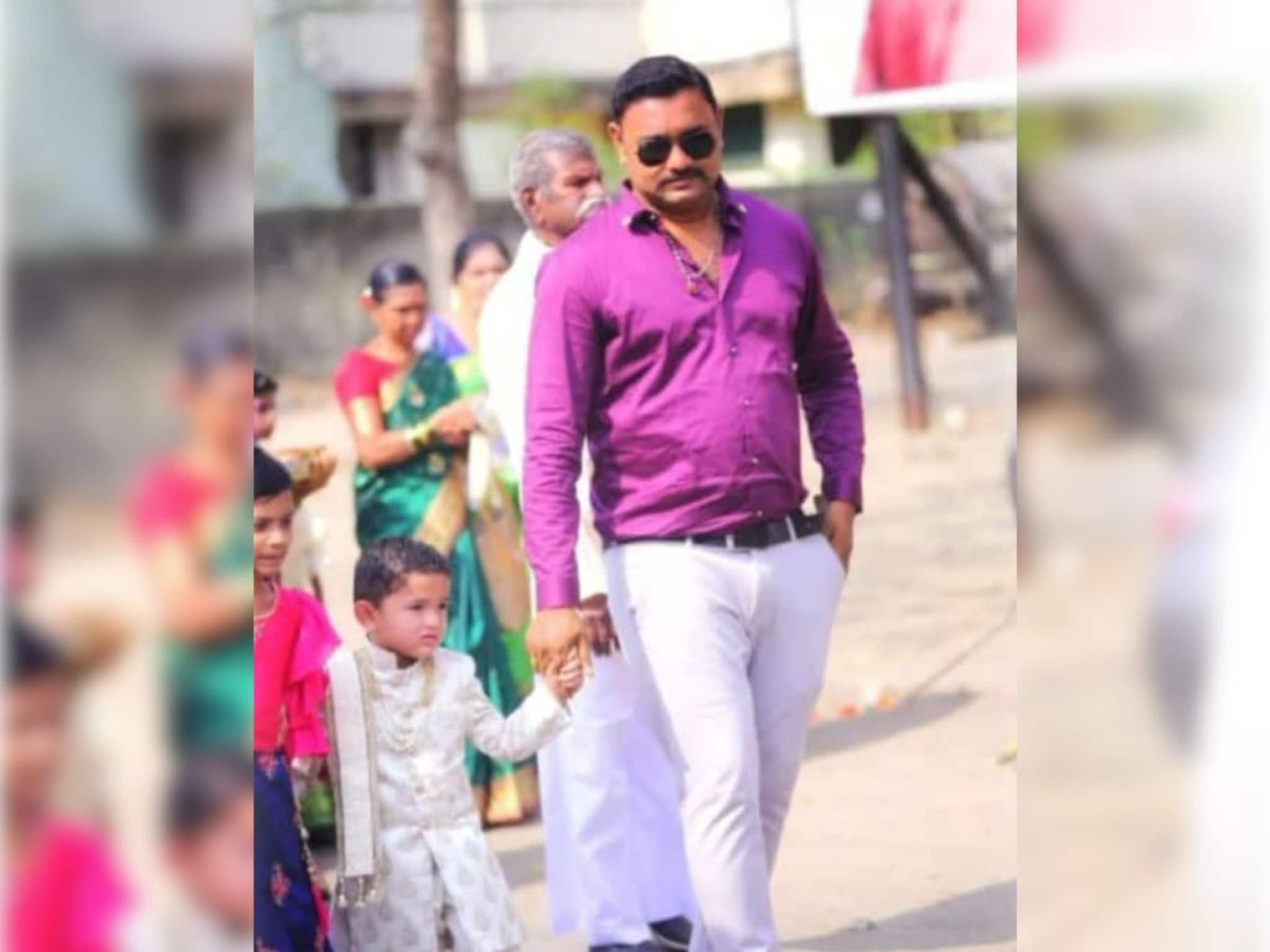 रानडुक्करामुळे पोलिसाचं सगळं कुटुंबच संपलं, हृदय पिळवटून टाकणारी घटना