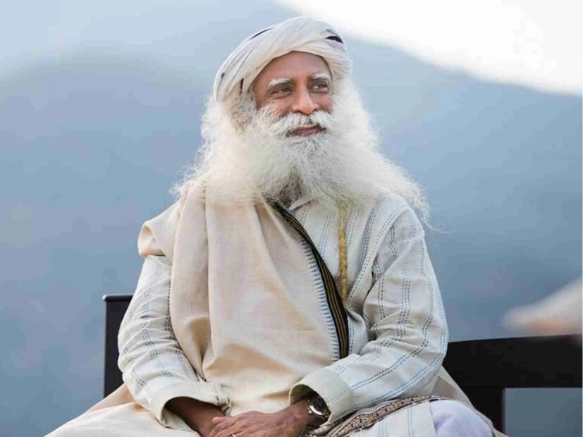  ईशा फाऊंडेशनचे प्रमुख आणि जागतिक योगगुरु सद्गुरु हे नेहमीच आपल्या अनुयायांना आरोग्याच्या टिप्स देतात. त्यांच्या या टिप्स प्राचीन भारतीय वैद्यकीय पद्धती आणि आयुर्वेदाचा एक प्रकारे 'सार' आहेत. वैद्यकीय विज्ञानाचे दाखले देत ते याचे फायदे समजावून सांगतात. सद्गुरु म्हणतात की, आपल्या रोगप्रतिकारशक्तीपासून ते मेंदूच्या कार्यक्षमतेपर्यंत (ब्रेन पॉवर) सर्वकाही आपण काय खातो यावर अवलंबून असते.