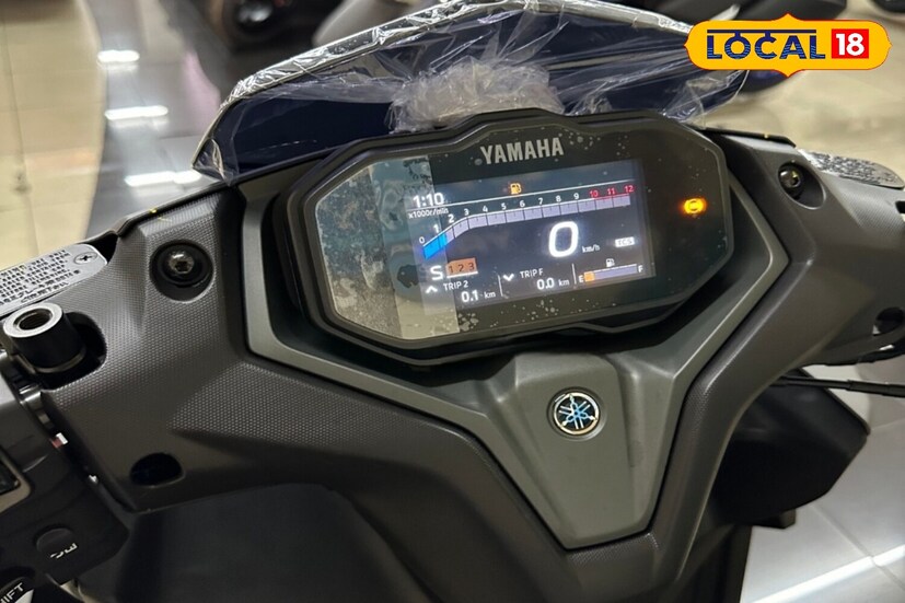 yamaha aerox s 155 मध्ये OBD2B इंजिनचं अपडेट दिलं आहे. OBD2B मध्ये ट्रेक्शन कंट्रोल सिस्टम दिलं आहे, जे इतर स्कुटरमध्ये पाहण्यास मिळणार नाही.