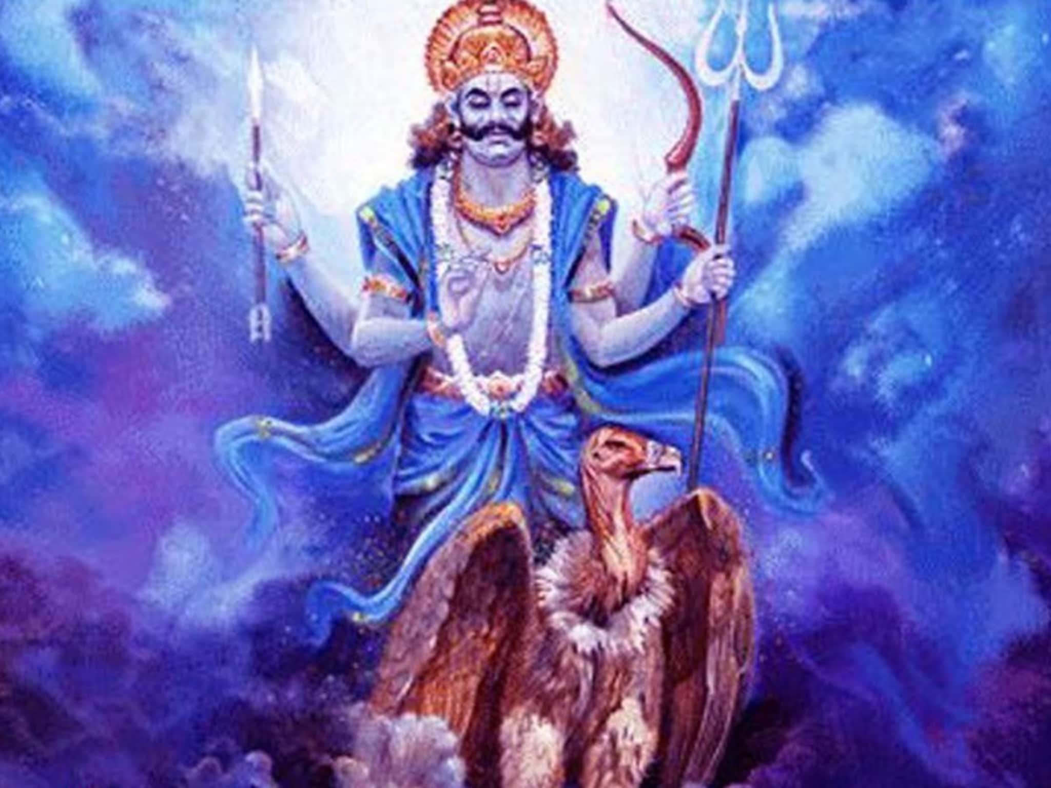 Astro Tips: पाण्यासारखा पैसा वाया जातो! शनिवारी केलेल्या या गोष्टी फक्त पश्चाताप करायला लावतात