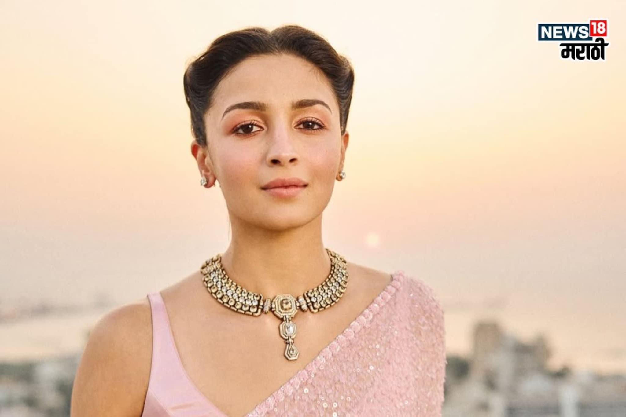 महागड्या गाड्या, लेकीसाठी 250 कोटींचं घर; आलियाकडे एवढे पैसे येतात कुठून?