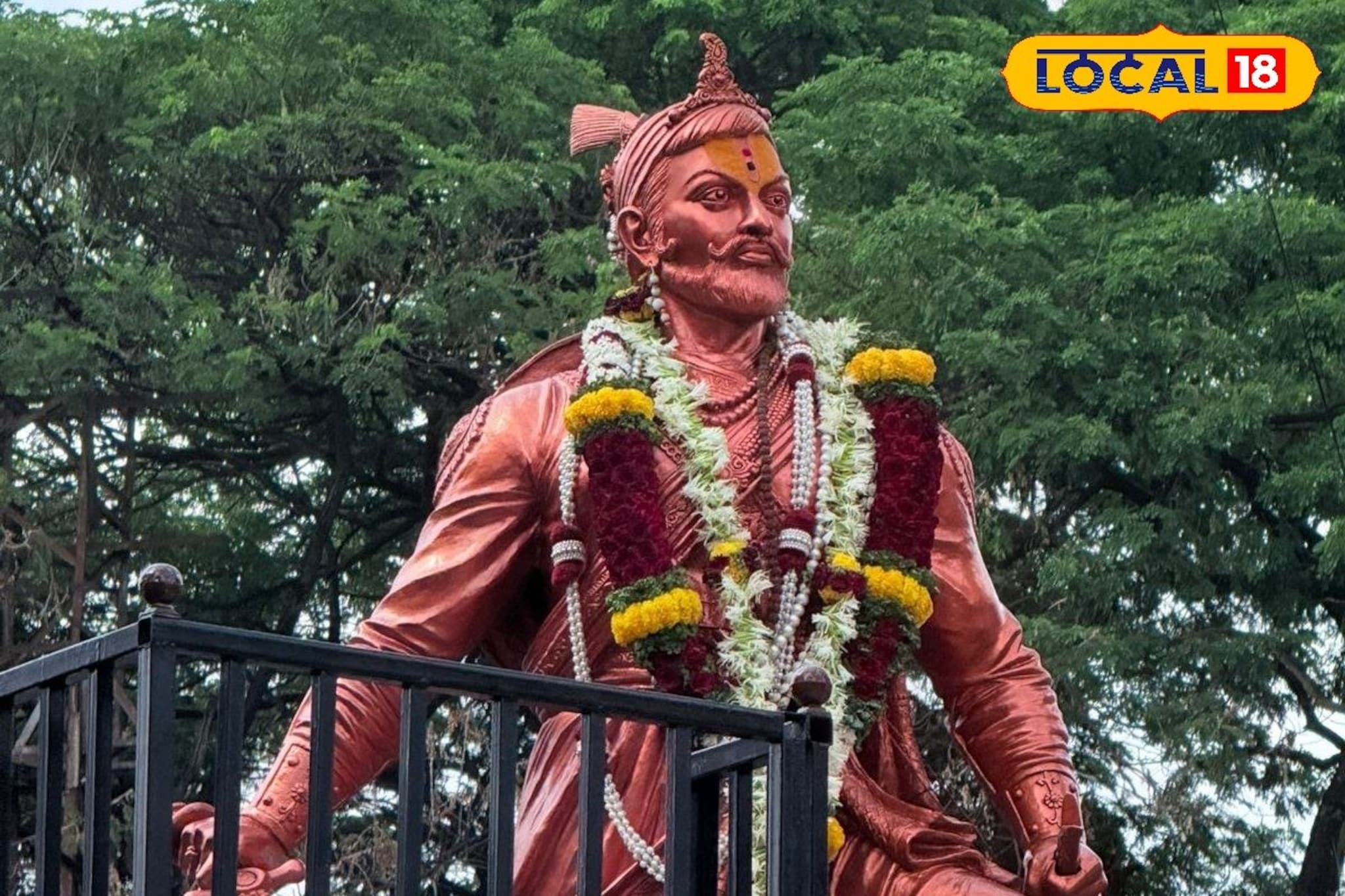 छत्रपती संभाजीराजेंचा पुण्यातील पहिला पुतळा कसा उभा राहिला? इतिहास माहितीये का?
