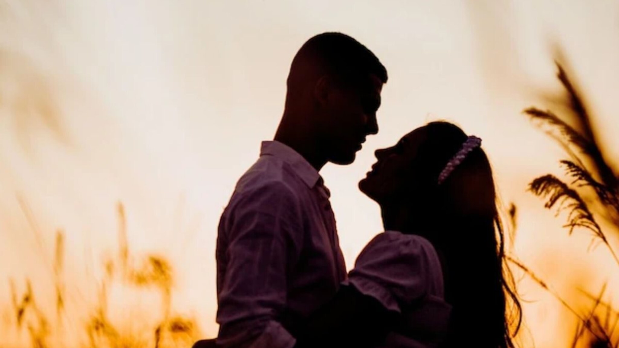 Men Women Height Difference : पुरुष महिलांपेक्षा उंच का असतात, फक्त 5 इंच फरकाचं रहस्य, तज्ज्ञांनी शोधून काढलं