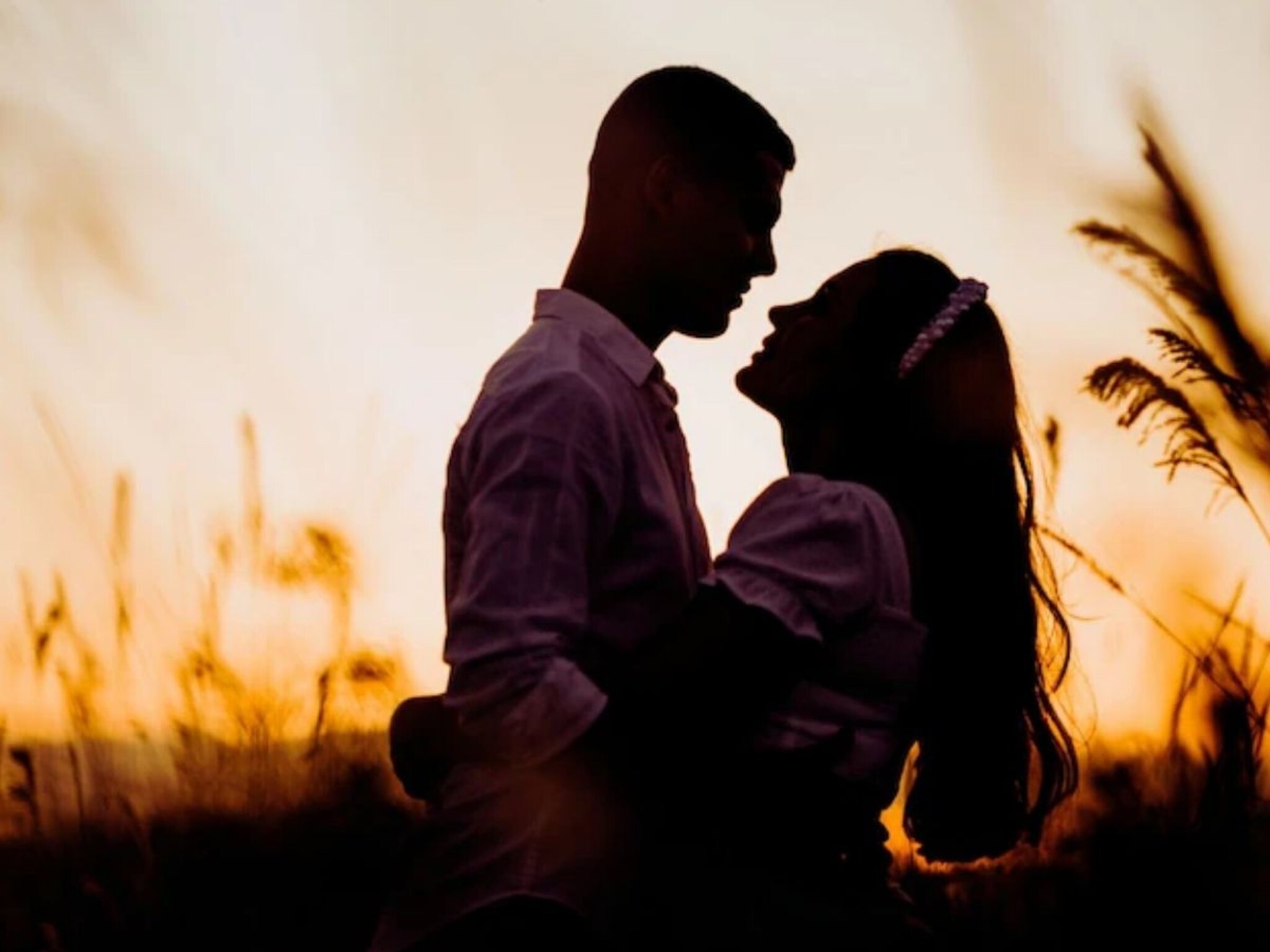 Men Women Height Difference : पुरुष महिलांपेक्षा उंच का असतात, फक्त 5 इंच फरकाचं रहस्य, तज्ज्ञांनी शोधून काढलं