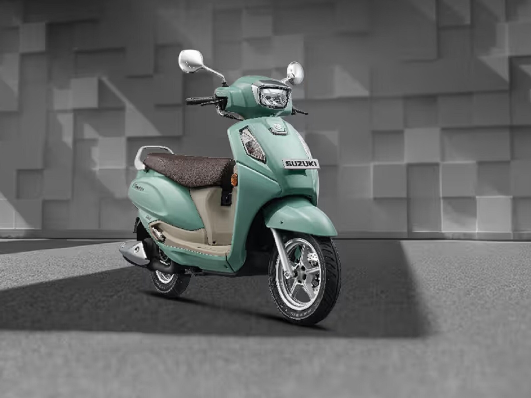 Suzukiच्या नव्या Access स्कूटरमध्ये खास काय? खरेदीपूर्वी जाणून घ्या फीचर्ससह किंमत