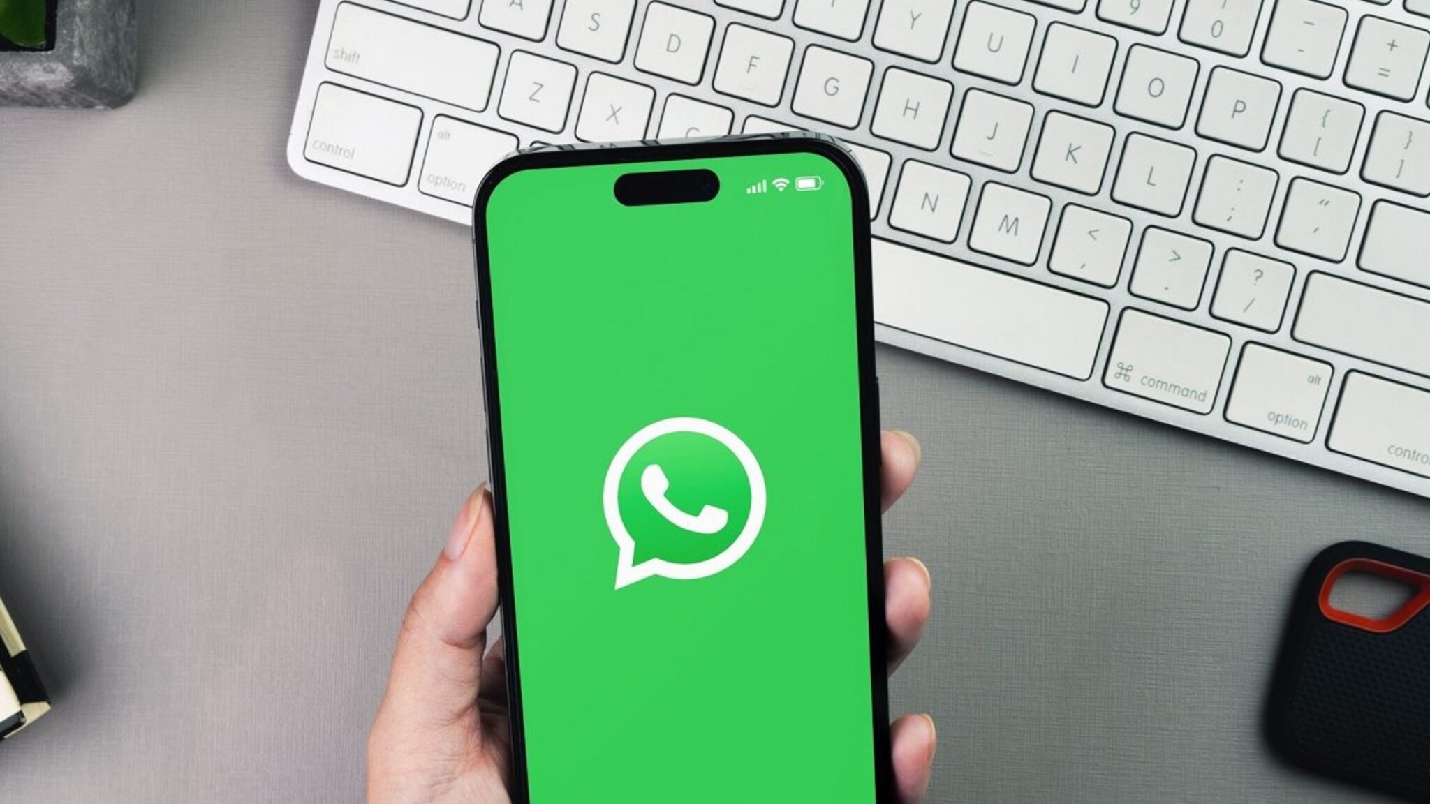 चुकून महत्त्वाचे WhatsApp मेसेज डिलीट झाले? डोंट वरी, एका क्लिकमध्ये होतील रिस्टोअर 