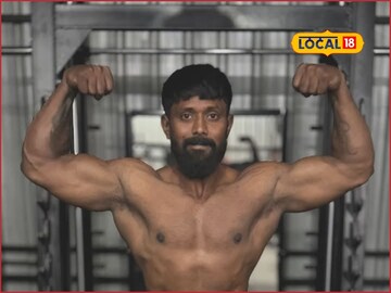 हमाल दे धमाल! रेल्वे स्टेशनवर ओझी उचलतोय फेमस बॉडी बिल्डर, कामगिरी पाहाल तर..