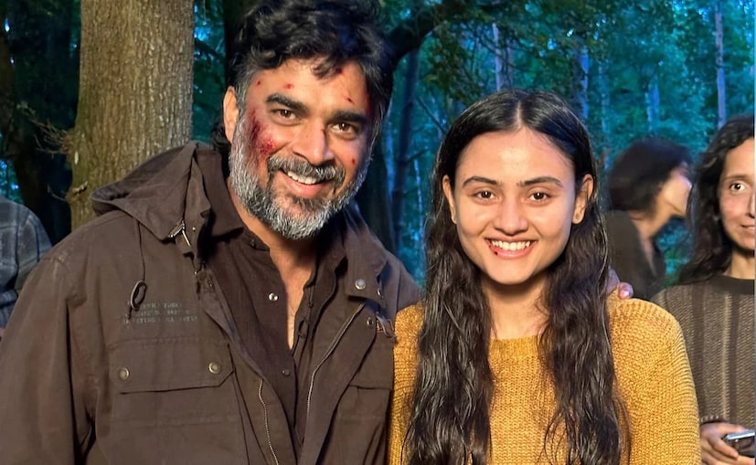 जानकी बोडीवाला ही मूळची गुजराती अभिनेत्री असून तिने ‘छेल्लो दिवस’ (२०१५) या सिनेमातून डेब्यू केला होता. त्यानंतर ती अनेक प्रादेशिक सिनेमांत दिसली आहे. पण ‘शैतान’ आणि या चर्चेत असलेल्या सीनमुळे ती आता राष्ट्रीय स्तरावर झळकत आहे.