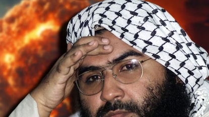 ऑपरेशन सिंदूरचा दणका, दहशतवादी मसूदच्या कुटुंबाचा खात्मा, 14 ठार?
ऑपरेशन सिंदूरचा दणका, दहशतवादी मसूदच्या कुटुंबाचा खात्मा, 14 ठार?