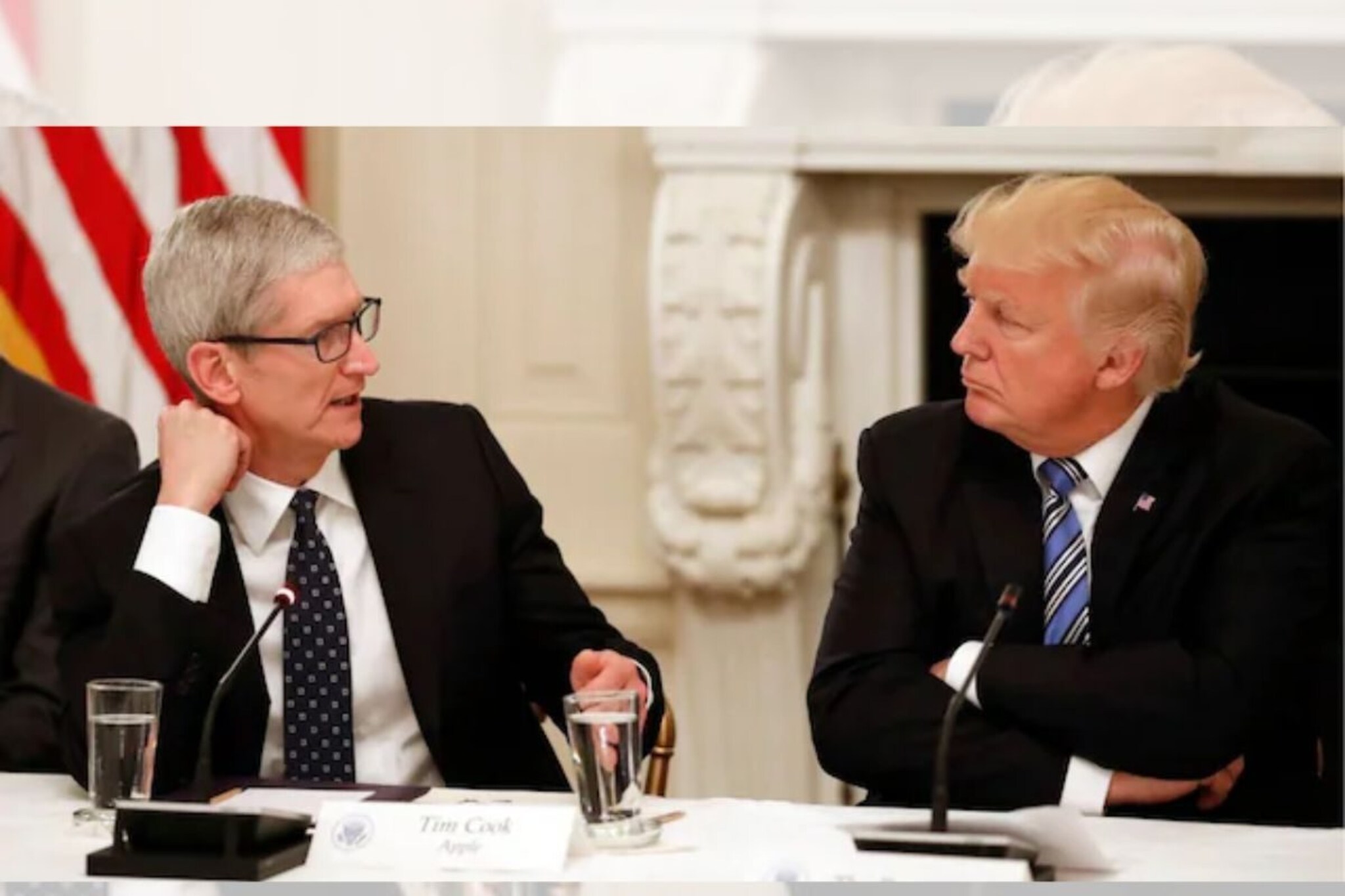 भारतासाठी Apple ट्रम्पशी नडले, Iphoneच्या उत्पादनावरून घेतली टोकाची भूमिका