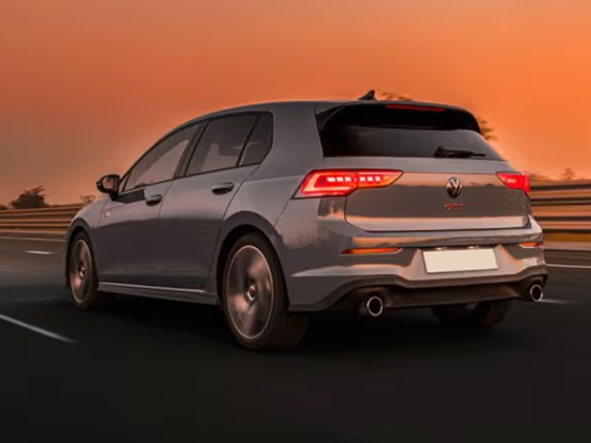 Golf GTI : कंपनीने नुसती घोषणा केली, किंमत न पाहता 150 कार बूक, भारतात आली तुफान CAR