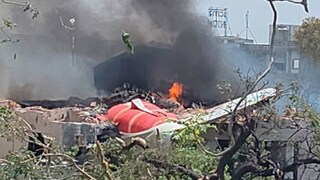 शेवटपर्यंत प्रयत्न करणाऱ्या पायलटला ऐन वेळी दगा, अपघाताचं हे ठरणार का कारण? समोर आली महत्त्वाची माहिती
