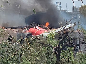 टेकऑफच्या काही सेकंदात... एअर इंडिया विमान अपघात कशामुळे झाला? धक्कादायक Report