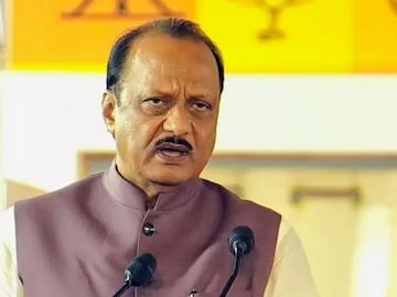 मोर्चाआधीच सरकार एक पाऊल मागे टाकणार? त्रिभाषा धोरणावर अजितदादांनी दिले संकेत 
