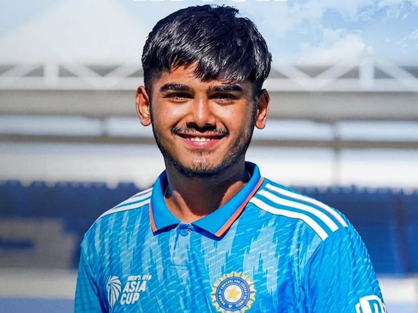 अभिषेक शर्मासोबत ओपनिंगसाठीचा पर्याय म्हणून निवड समिती 19 वर्षांच्या आयुष म्हात्रेचा विचार करू शकते. आयपीएल 2025 मध्ये सीएसकेकडून खेळताना आयुष म्हात्रेने धमाकेदार कामगिरी केली.