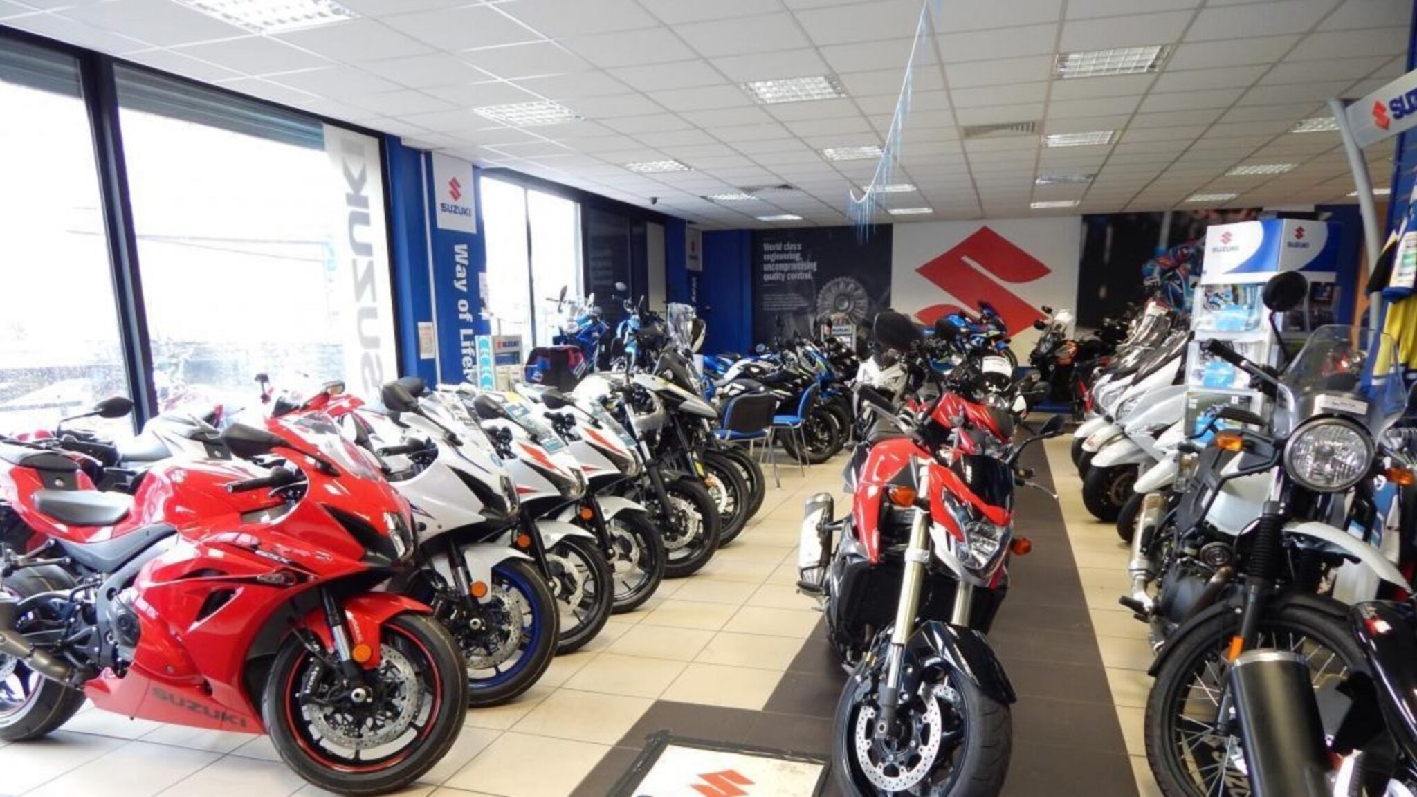 1 लाखांची बाईक विकून किती कमाई करतो डीलर? कमाई पाहून व्हाल अवाक्