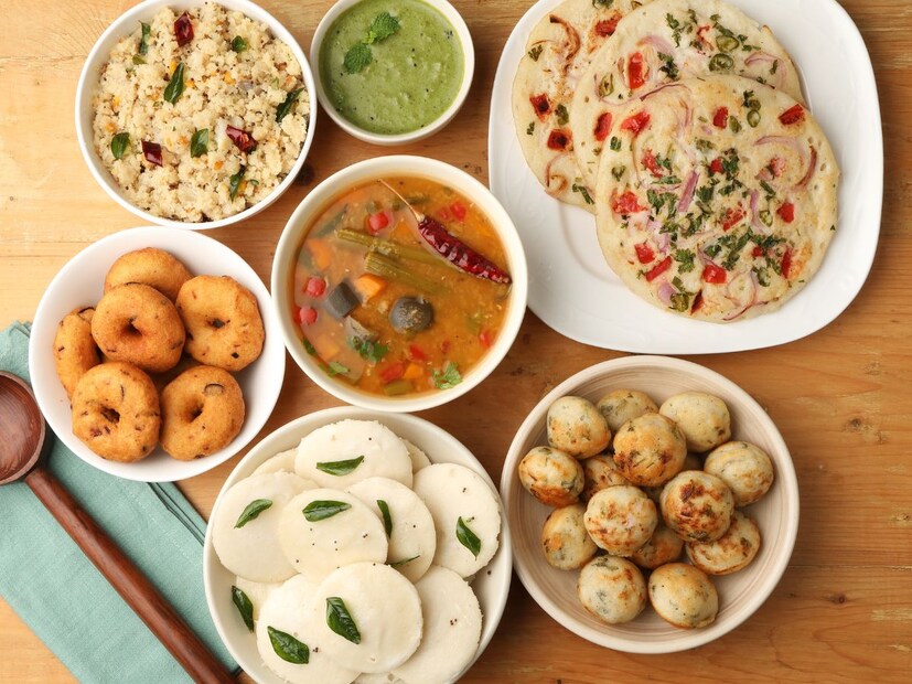 2. ‘अग्नी’ प्रज्वलित ठेवणं गरजेचं:आयुर्वेदात पाचनशक्तीला ‘अग्नी’ म्हटलं जातं. अग्नी म्हणजे शरीरातील उष्णता जी पचन आणि चयापचय क्रियांना चालना देते. जर अग्नी मंद झाला, तर शरीर अशक्त होऊ लागते. त्यामुळे सकाळचा नाश्ता ही अग्नी प्रज्वलित ठेवण्याची पहिली पायरी आहे.