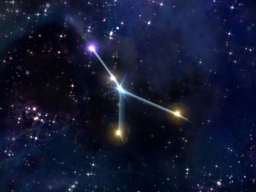 कुंभ - कुंभ राशीसाठी, बुध वक्री हा सर्जनशीलता आणि आत्मविश्वास वाढवण्याचा काळ ठरेल. तुमच्या प्रतिभेची ओळख होईल. तुम्ही जे काही विचार कराल, त्यात प्रसिद्धी आणि यश मिळण्याची शक्यता असेल. तुमच्या प्रेम जीवनातही सकारात्मक बदल होतील. गैरसमज दूर होतील. शिक्षण आणि स्पर्धेच्या क्षेत्रात तुमची कामगिरी सुधारेल. जर तुम्ही नवीन कौशल्ये विकसित करण्याचा किंवा व्यवसाय सुरू करण्याचा विचार करत असाल, तर हा काळ तुम्हाला पुढे नेईल.(सूचना : येथे दिलेली माहिती ज्योतिषीय ज्ञानावर आधारित आहे. याला कोणताही शास्त्रीय पुरावा नाही. न्यूज 18 मराठी त्याची हमी देत नाही.)
