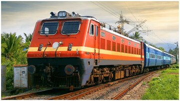 Train मध्ये सामान हरवलंय? टेन्शन कसलं घेताय, येथे करा तक्रार