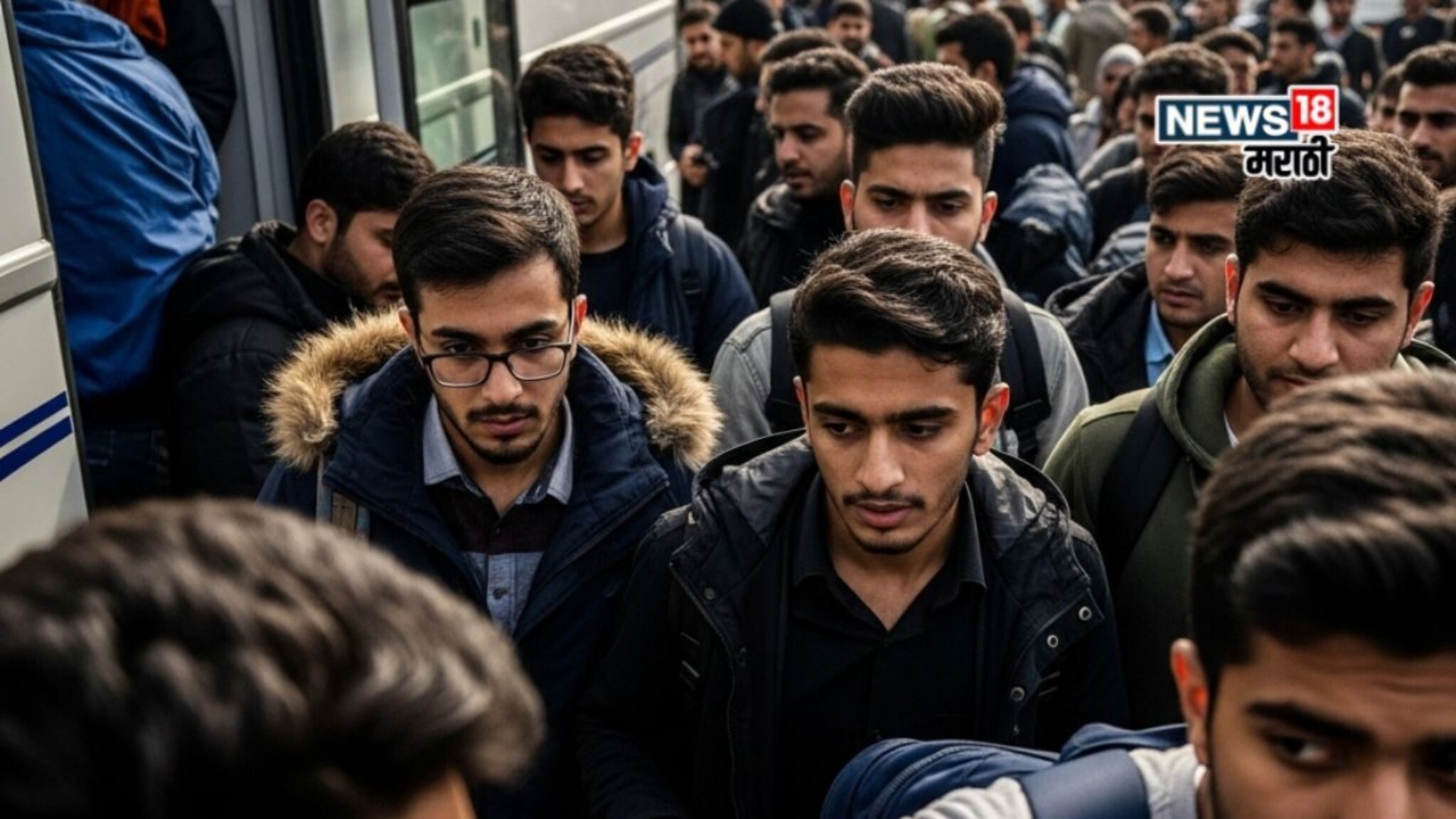 युद्ध इतक्यात थांबणार नाही, इराणमधून तातडीने बाहेर पडा; हवाई मार्ग बंद, बॉर्डरवर थांबले भारतीय विद्यार्थी