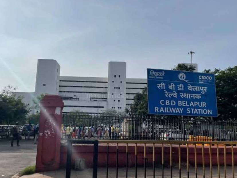 CBD बेलापूर का खास आहे?नवी मुंबईच्या विकासासाठी CIDCO ने जेव्हा नियोजन केलं, तेव्हा त्यांनी वेगवेगळ्या नोडस्‌ तयार केल्या. त्यामध्ये बेलापूर हे विशेषतः व्यावसायिक आणि प्रशासकीय केंद्र म्हणून विकसित केलं गेलं. इथे अनेक सरकारी कार्यालयं, न्यायालयं, आयटी कंपन्या, बँकांचं मुख्यालयं आणि मल्टीनॅशनल कंपन्यांची ऑफिसेस आहेत.