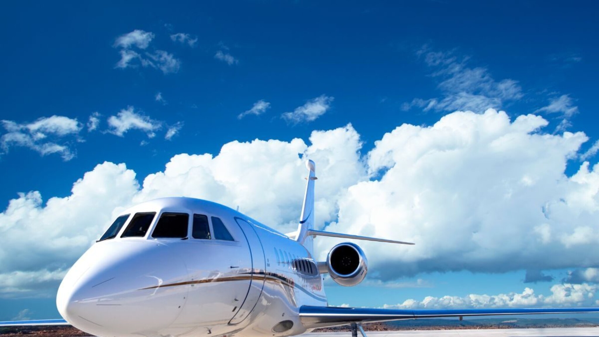 General Knowledge : किती CC चं असतं प्रायवेट जेटचं इंजिन? कार आणि बाईकच्या तुलनेत किती फरक?